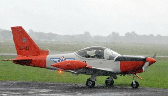菲律宾2架飞机相撞，4名空军飞行员死亡