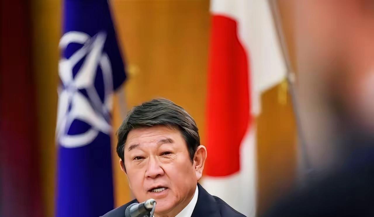 日本的天彻底塌了。如果说日本此前还有幻想，希望改善中日关系，那么随着7月12日，