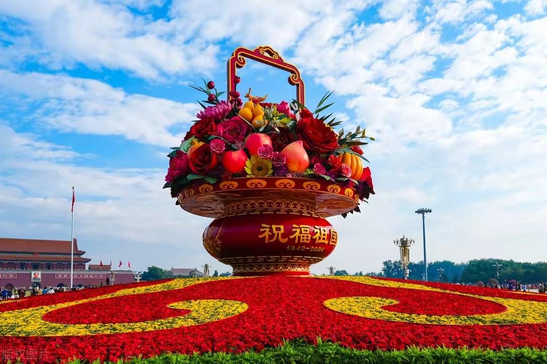 如今网络上有一些“五鼠六害”，将改革开放前描述得一无是处，却把改革开放后说得完美