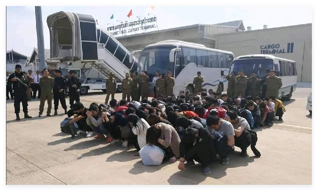 巴基斯坦抓捕百余名涉电诈中国人，网友：别遣返回国，就地正法！巴基斯坦开展跨