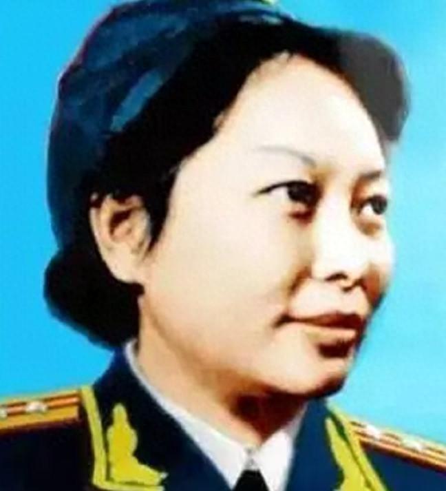 1985年萧华临终前嘱托妻子，叮嘱她自己还有两件重要的事情难以放下！1931年