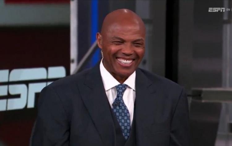 阴阳怪气！巴克利谈湖人：“我想要和湖人国度道歉，你们是真正的竞争者。”“