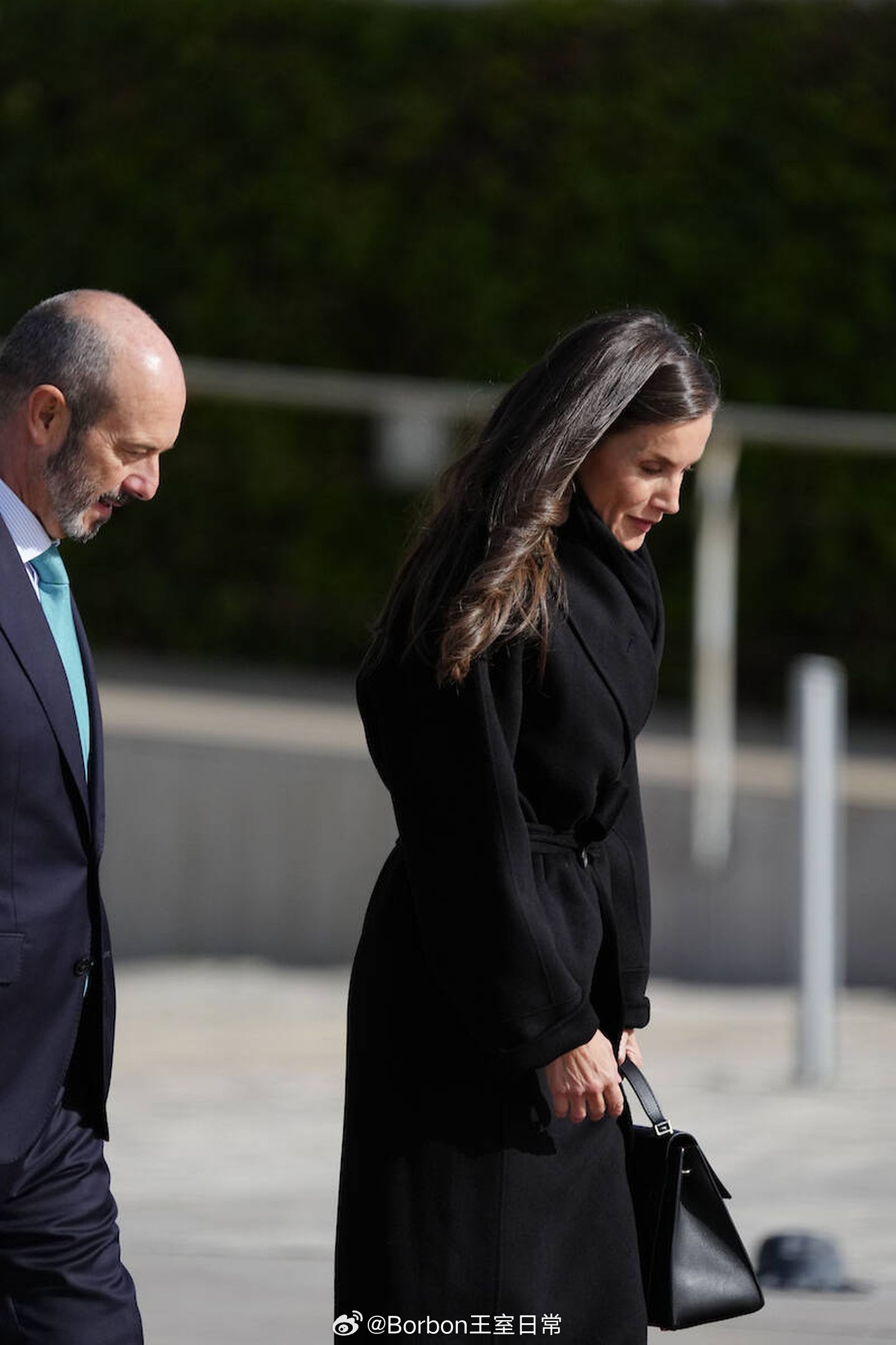 出发啦！目的地——中国·成都！11月9日，西班牙国王费利佩六世和王后莱蒂齐亚从马