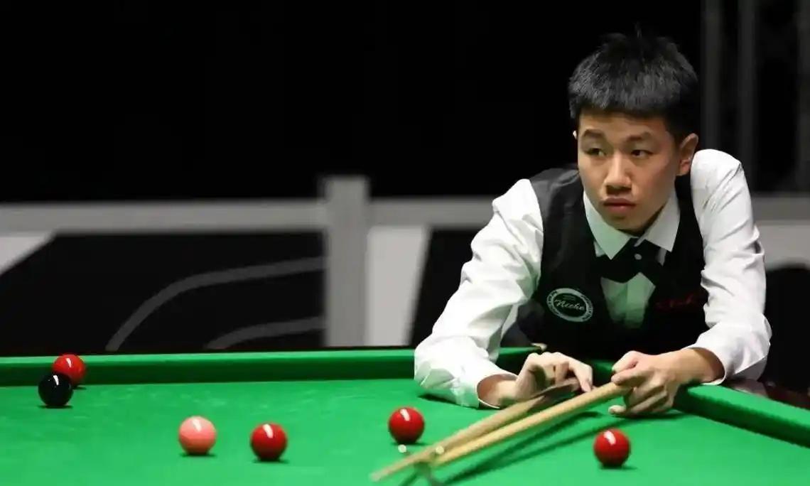 刚刚结束了一场2026斯诺克世锦赛资格赛第三轮第1阶段，世界排名第80位的中国2