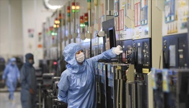 这次荷兰没话说了！中方正式宣布：更换国内供应商，从此不再合作。安世半导体这事