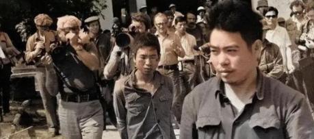 1979年交换战俘，200多名战士回国。刚踏进国门，许世友就下令，连长和指导员送