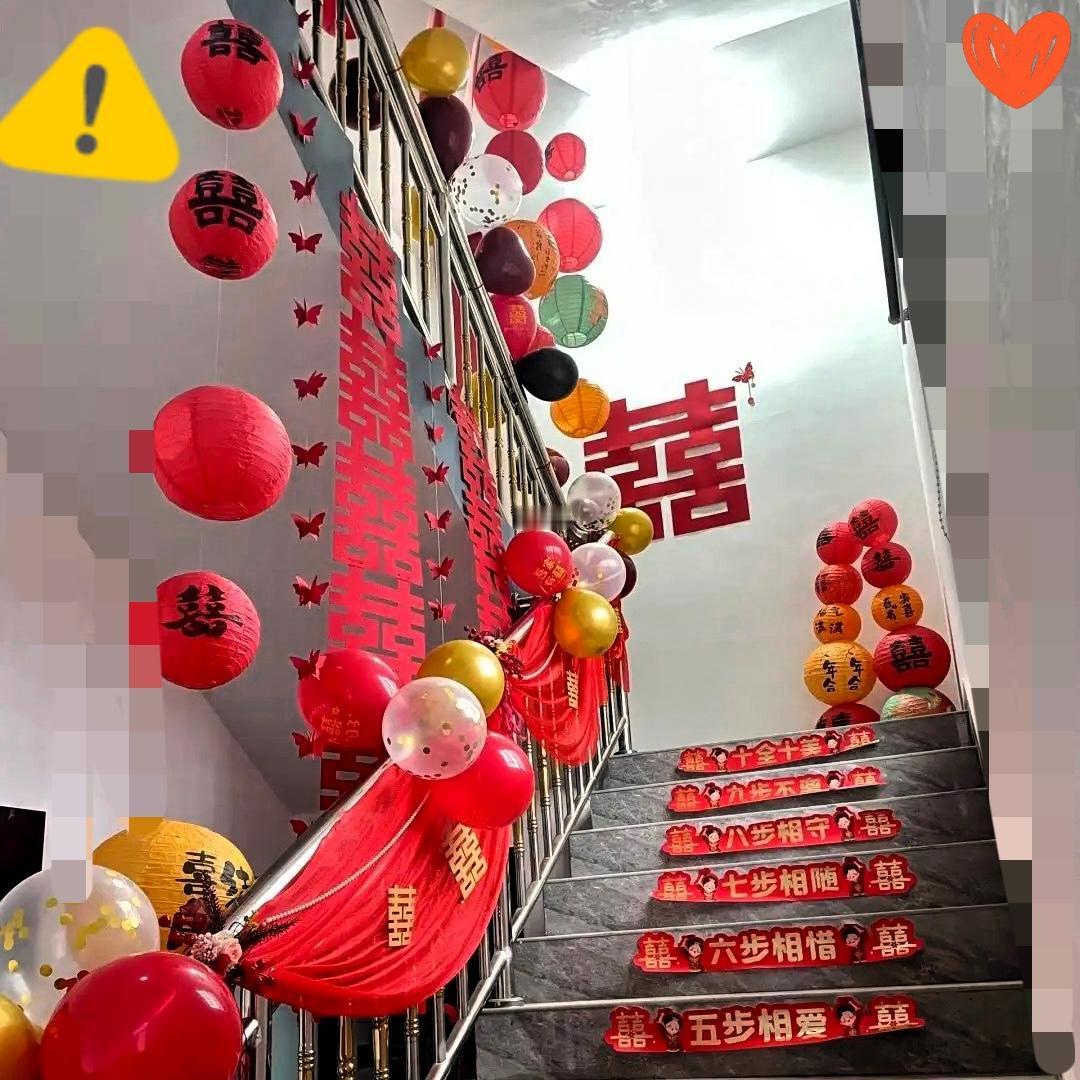 我大学同学昨天结婚，说出来你们可能不信——他居然一个同学都没请！本以为就算不