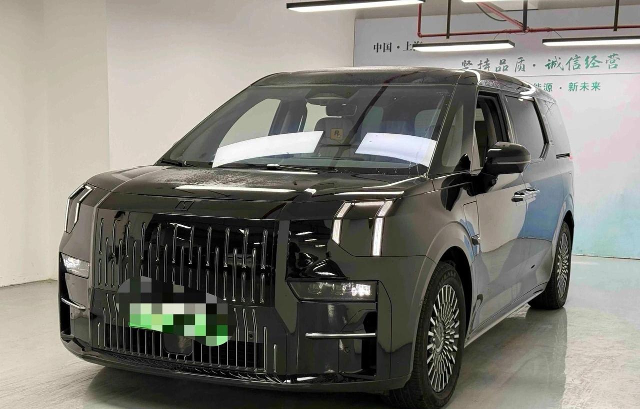 22.8万买二手“移动头等舱”，极氪009是精明还是天真？一台2022款，23年