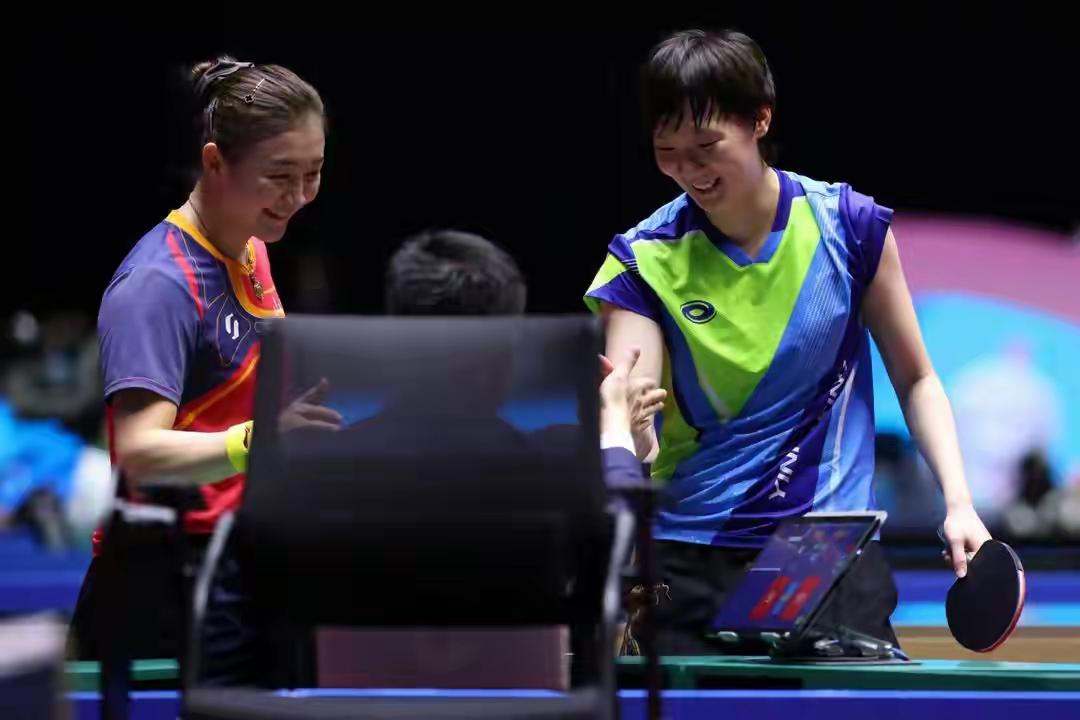 就这两人，在孙颖莎的时代，一个拿走了两个奥运会女单冠军，另一个拿走了两个全运会女