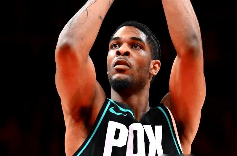 你敢信？2023年选秀夜全联盟都笑火箭傻，现在全联盟都在抄火箭作业。当时所