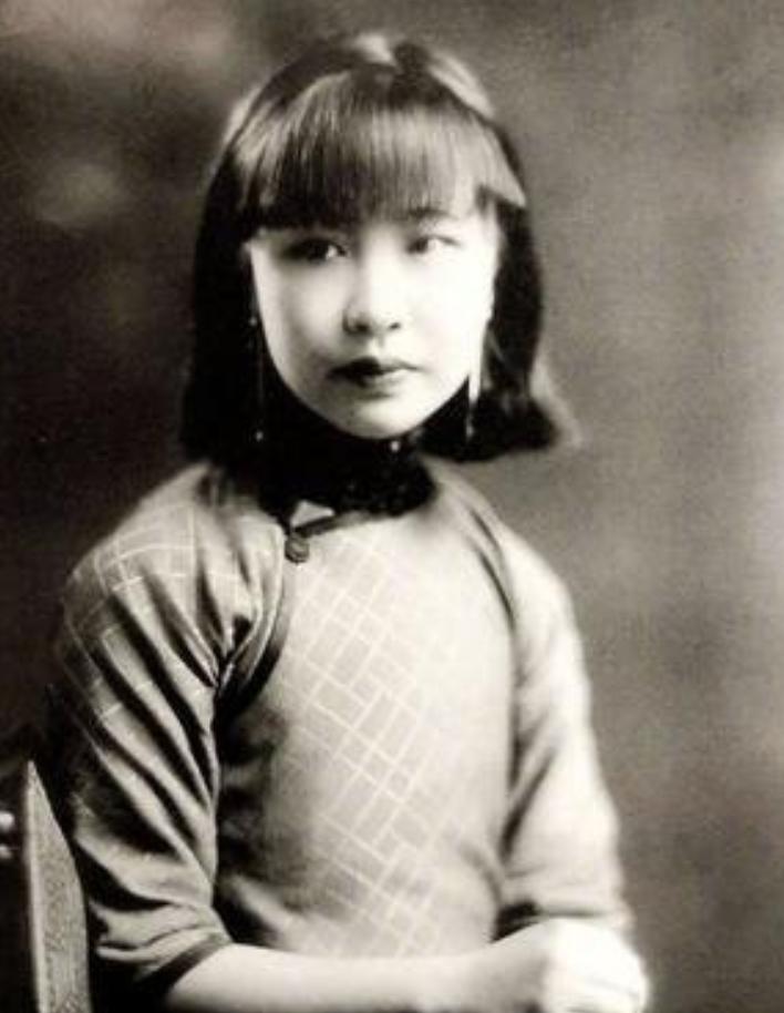 1984年，一名女环卫工突然收到一笔30亿巨款，当得知汇款人后，她决定拿出24亿