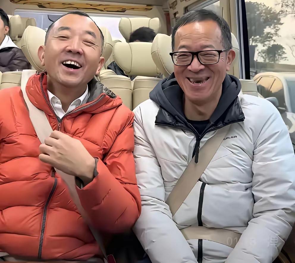 很多人喜欢把圣人标准来衡量某个人，关键是人家自己也没自标圣人啊！就说俞敏洪，当