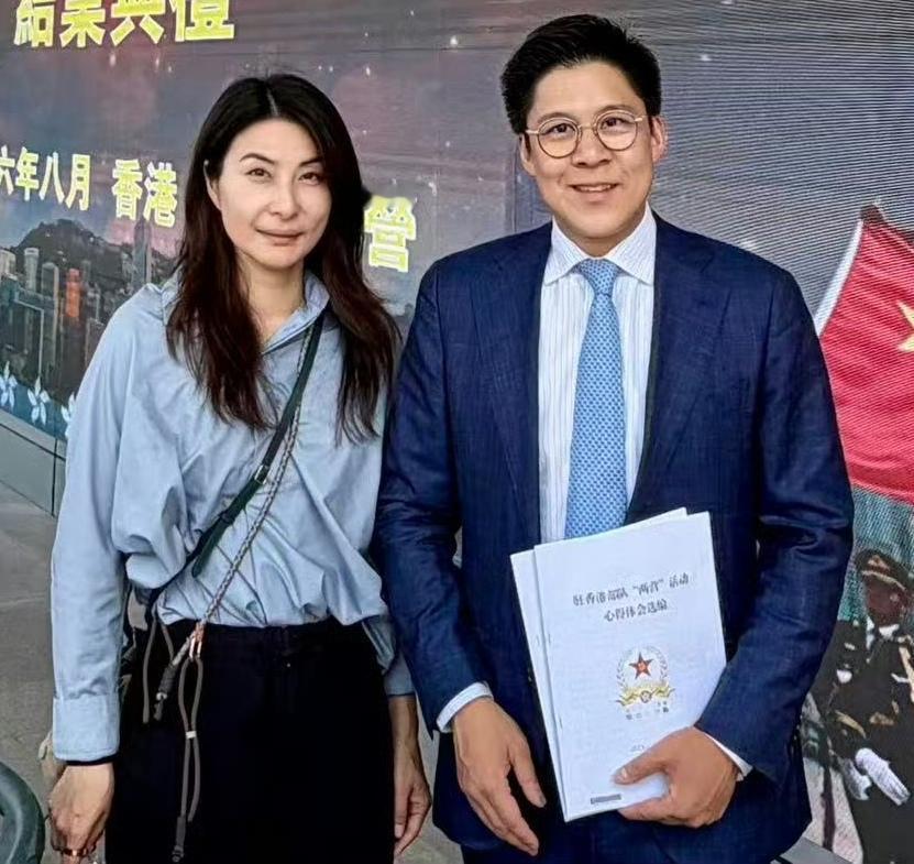 霍启刚，骄傲发文。8月16号晚8点半，霍启刚发了条长文，分享13岁儿子参加