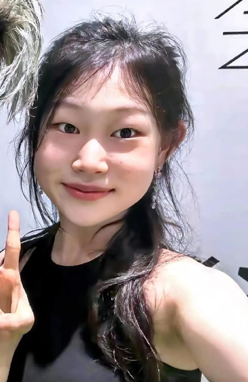 终于搞清楚了！为什么小沈阳非得把女儿放去韩国出道？原来大家说的还真是有几分道