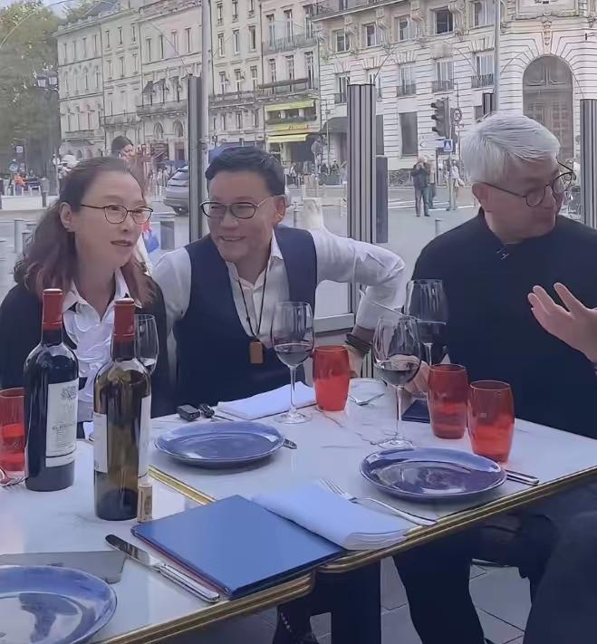 突然不理解李国庆了！原本还为他60岁娶59岁初恋感动，觉得这把年纪还能圆年少