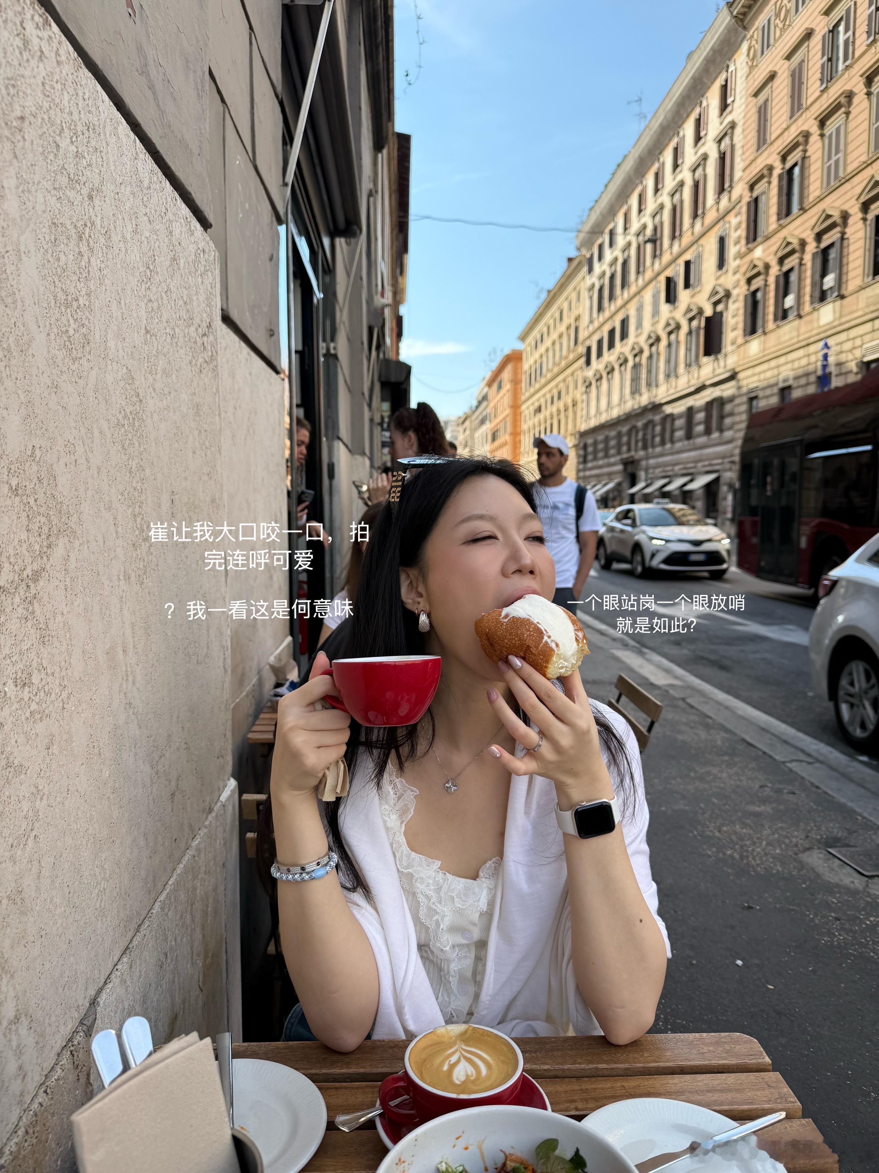崔：就这样时神时鬼的给我拍着照[微笑]​​​