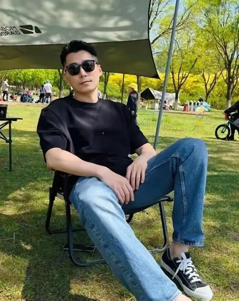 我老公是我死缠烂打追到的！我老公今年已经46岁了，我俩结婚都二十三年了，但是他