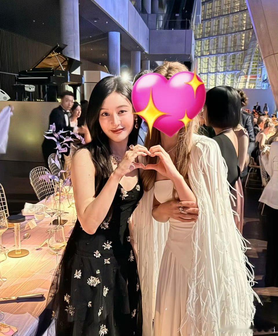 金智媛美得有点无法无天了……完全珠宝消失术✨💎​​​