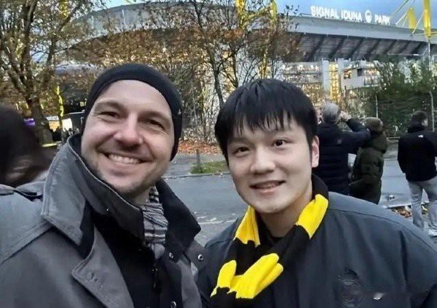 马龙世界杯有四次就是折在波尔手上，波叔可以尊封为“中国乒乓球队的老朋友”了。我对