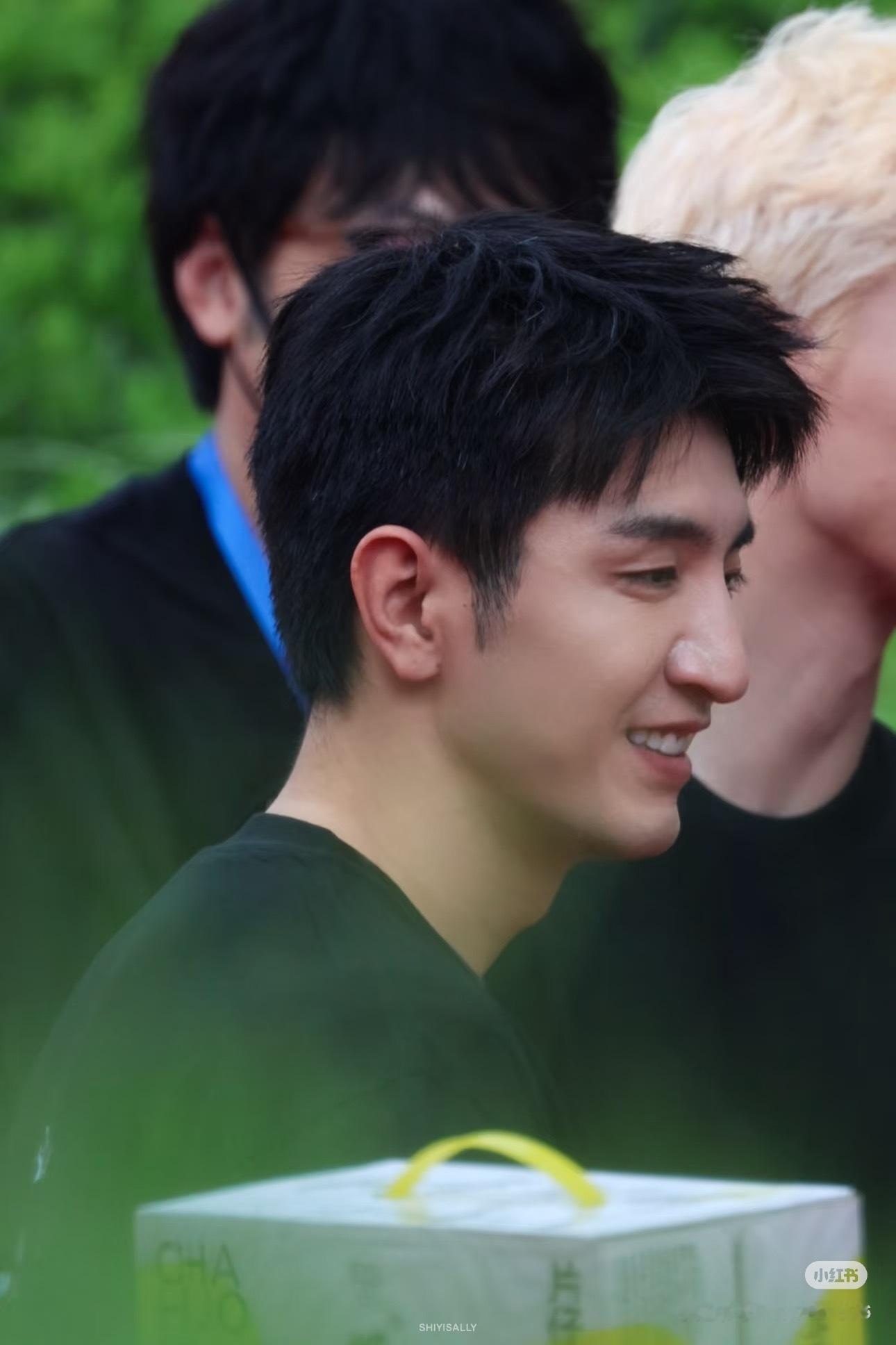 金瀚海贼王登场通通躲开之前还在看他航海日常，转眼海贼王登场，褪去青涩变成熟了！