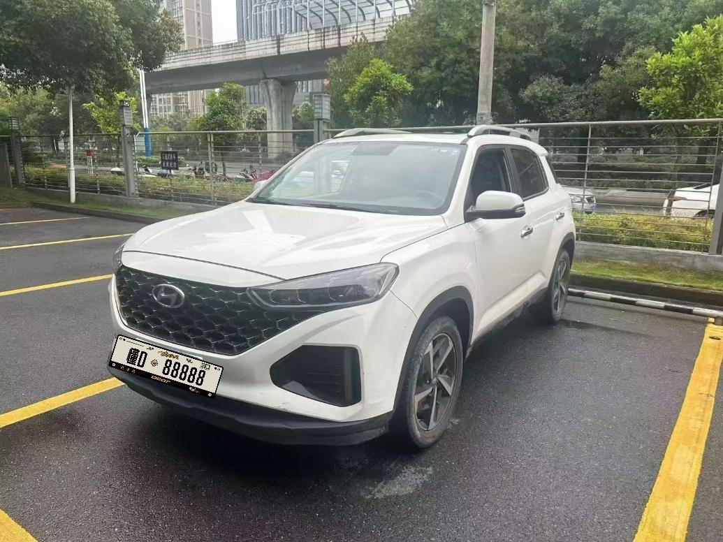 想要一台皮实耐用、性价比高的合资家用SUV，二手现代ix35是很多人的首选。结合