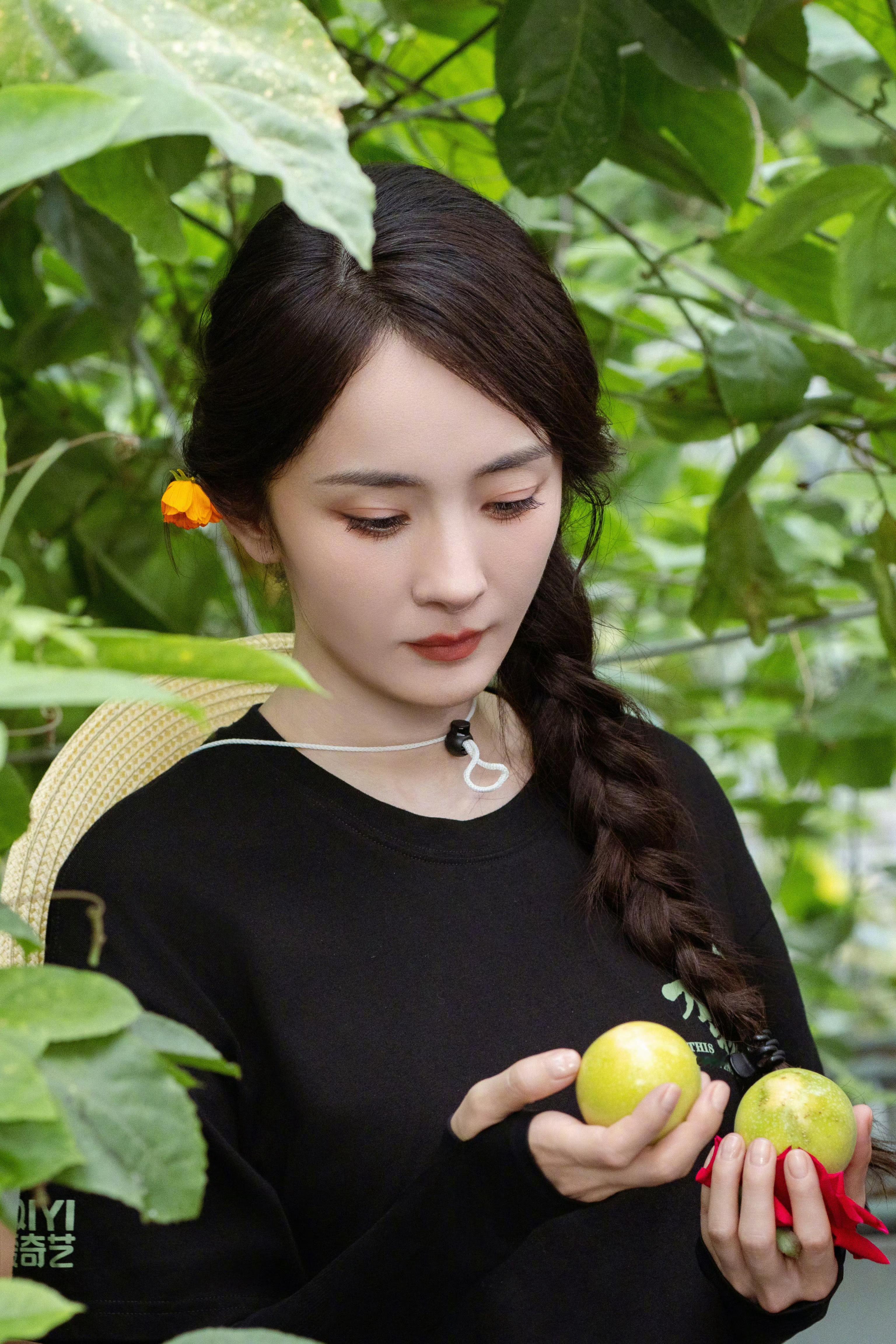 杨幂ym杨幂俺娘绣绣🦊到达，姐姐美得不可方物你的笑容占满了我的心田早