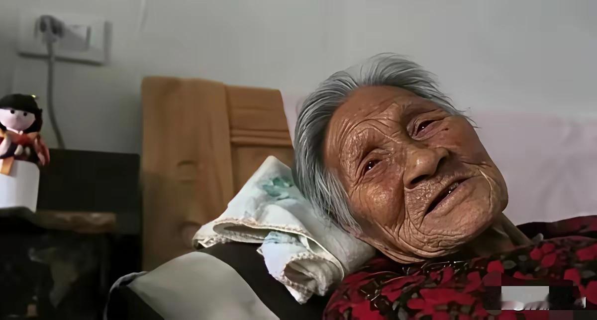 13岁的“慰安妇”幸存者：毛银梅用一生撕开日军暴行的伤疤1922年出生在山