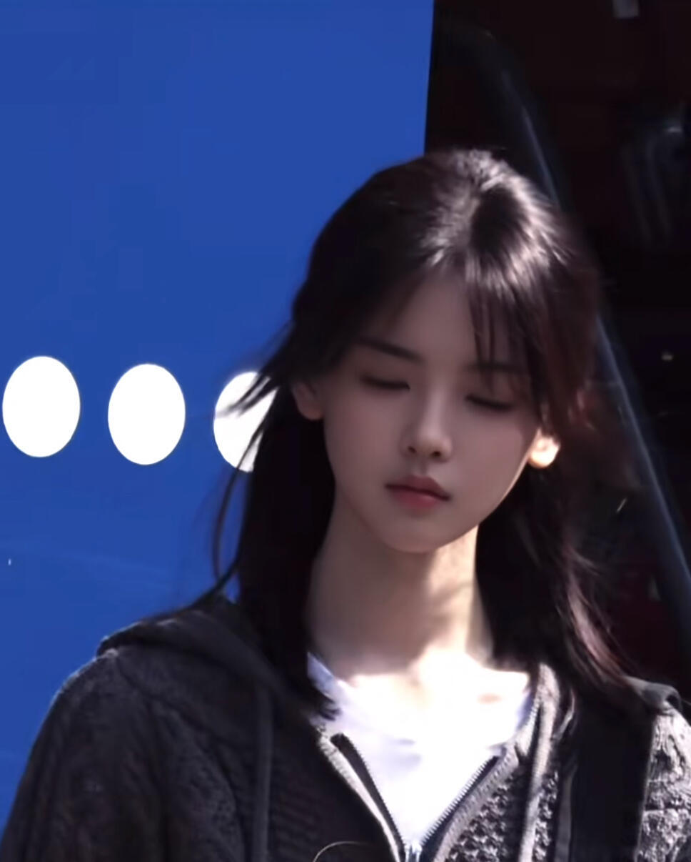 我们白月光学姐🥺好漂亮的郑雨宝宝🥺，杨超越