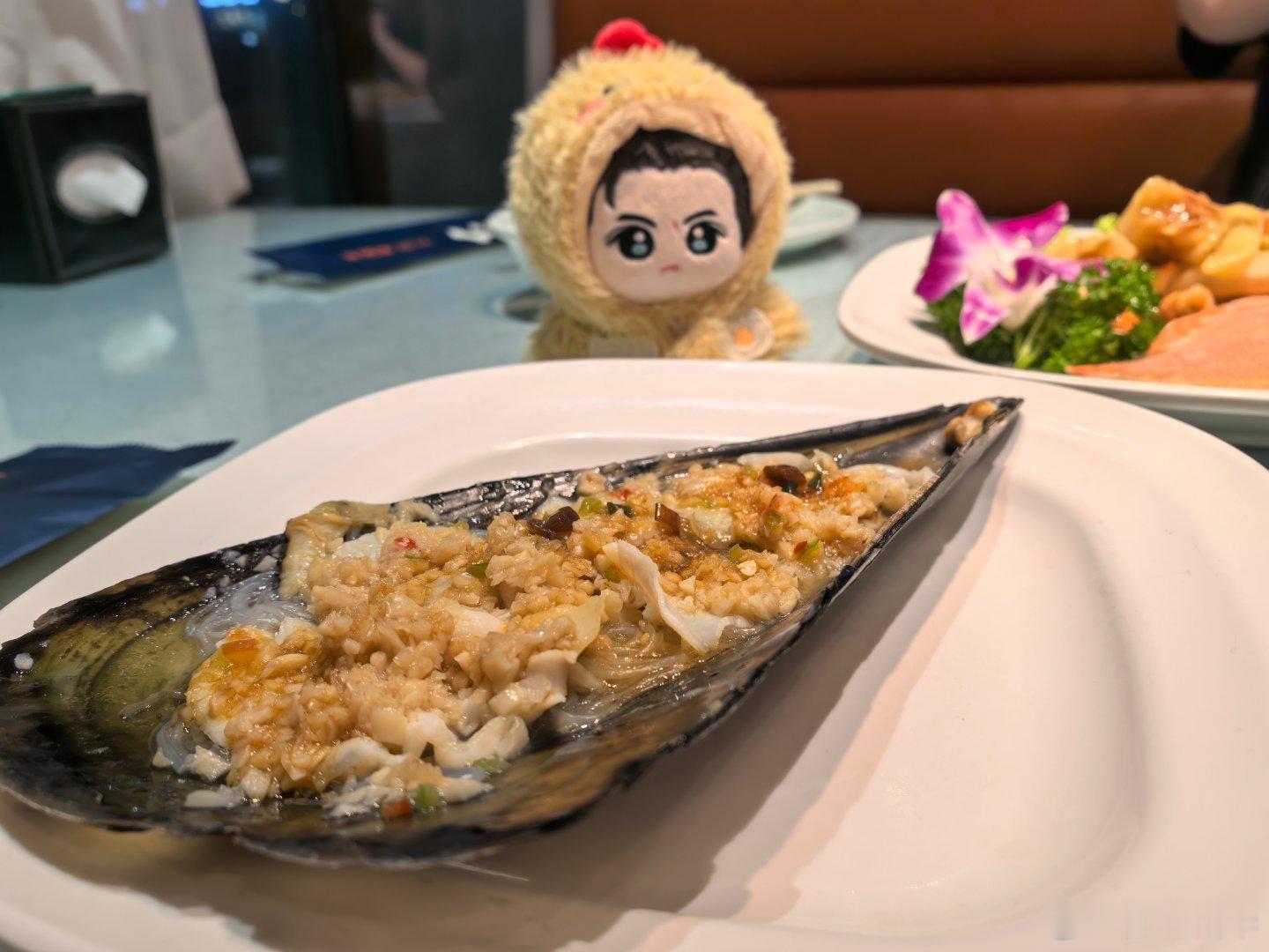 立马开吃！！鲅鱼饺子，然后……大连吃饺子蘸酱油？？？？[惊恐][惊恐][惊恐][