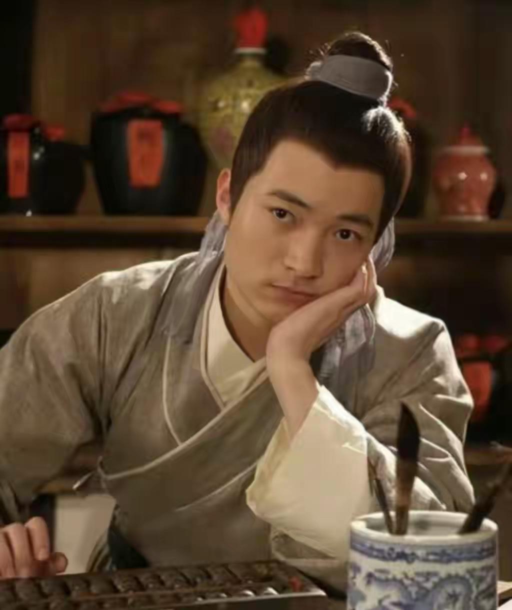 吕秀才！你这个浓眉大眼的家伙怎么也变了？！！！喻恩泰这操作真是让人开了眼，演