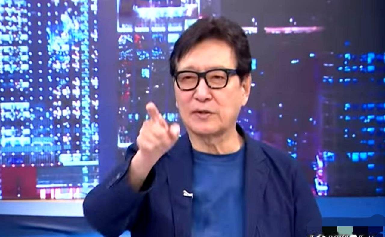 当镜头扫过时，5月27日那档谈话节目突然卡了节奏，赵少康当场沉脸，点名郑丽文，说