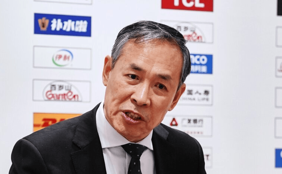 许利民: 如果都像第四节那么打, 我们任何一支队伍都能战胜