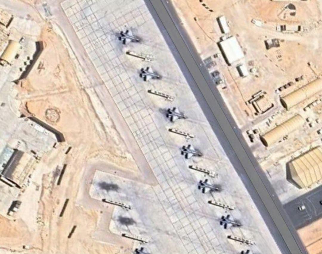 提醒一下伊朗！距离伊朗边境不到900公里的约旦穆阿瓦卡空军基地。埋伏了一窝F