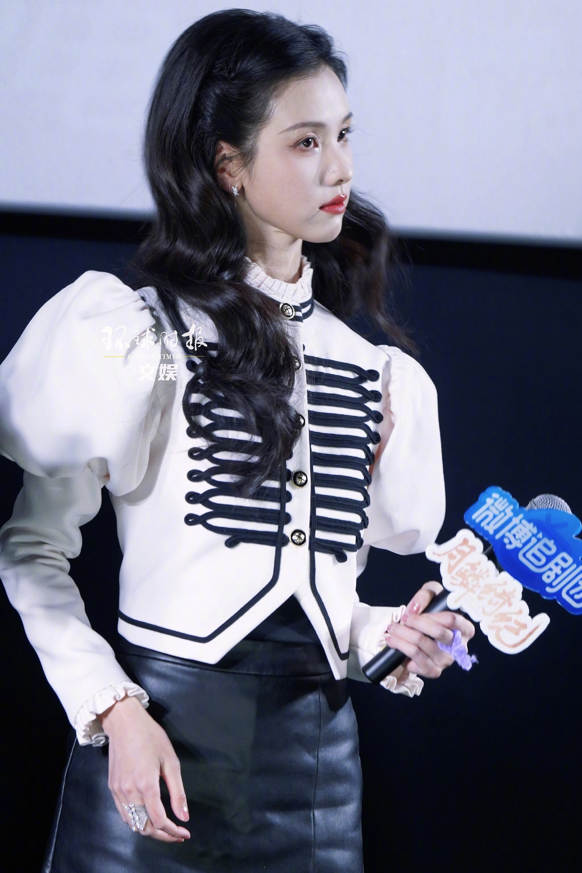 陈都灵原图直出生图封神现场！素颜感拉满，干净又高级，不靠滤镜也美到失语，这颜值