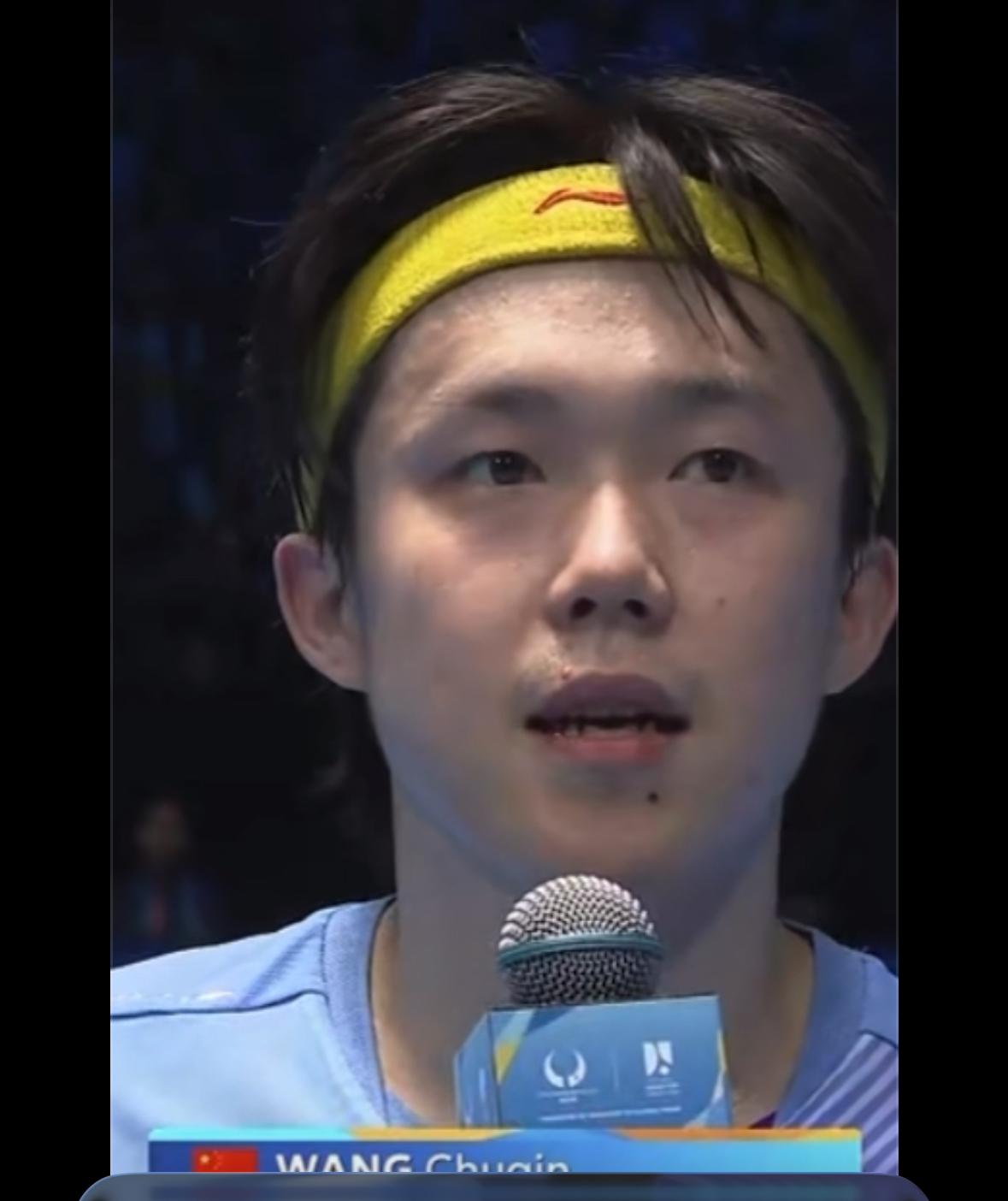 王楚钦4:2周启豪赛后采访尽显高情商“我们是多年的队友，彼此很了解，非常享受比赛