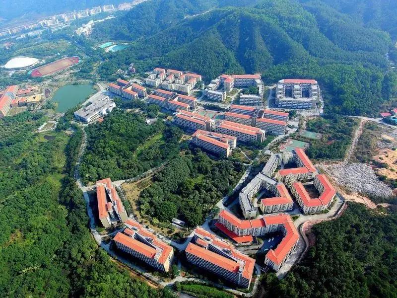 保研率接近40%！北京师范大学(珠海校区)2026届毕业生保研176人，保研率3