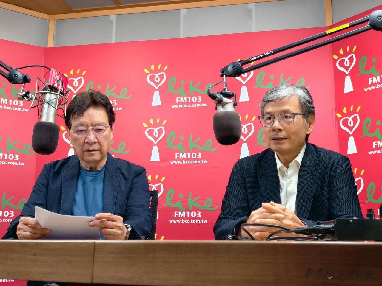 赵少康：都怪马英九今天晚上，赵少康在节目中专访金溥聪，希望可以说清楚近期沸沸扬