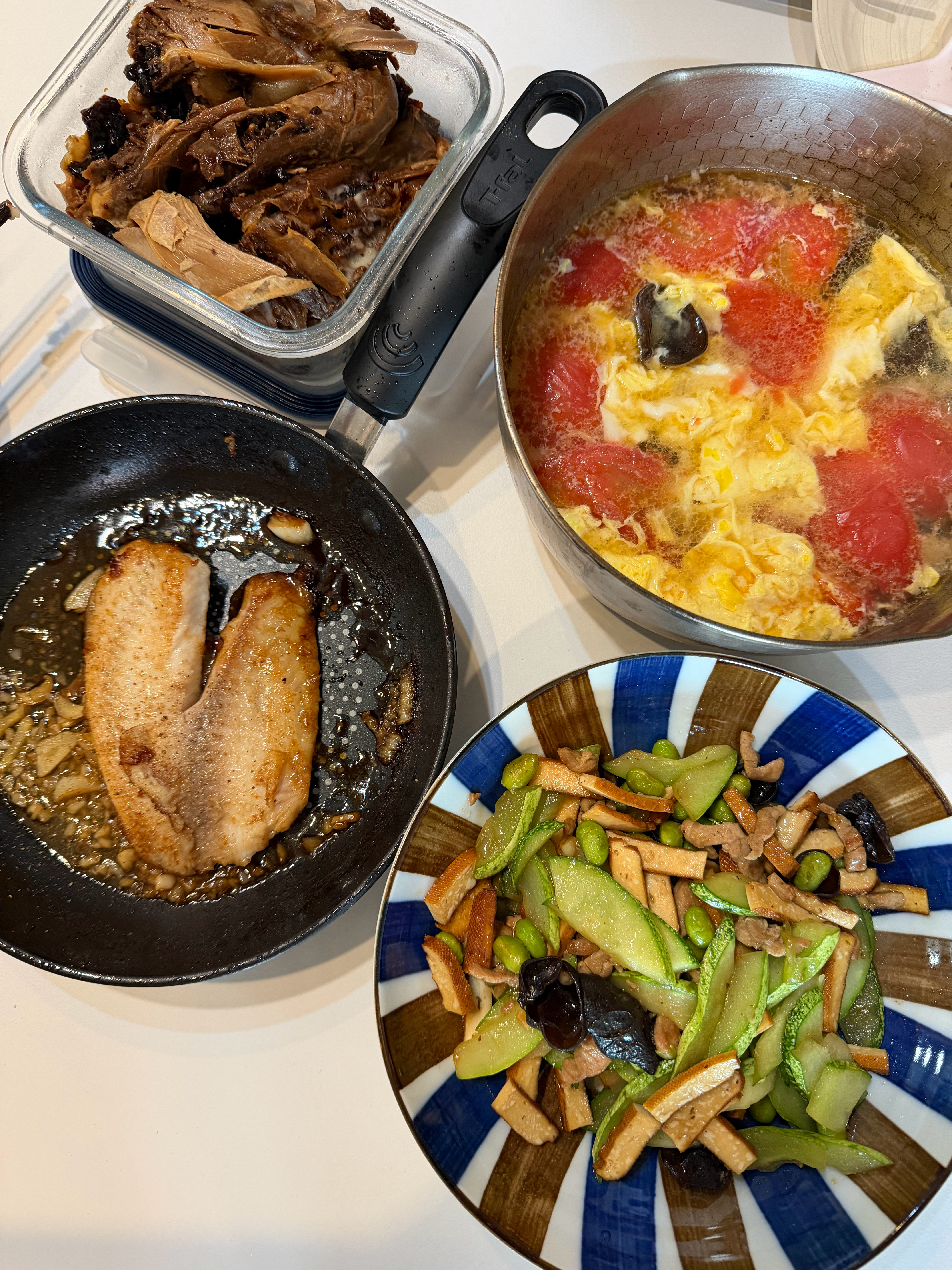 又是简单午餐。