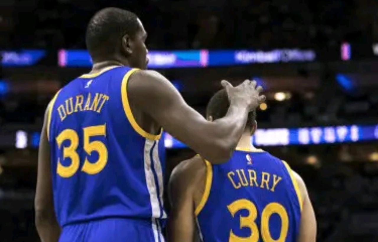 库明加还真有点东西，攻框能力感觉和阿门不相上下，突破很有侵略性，搞不懂勇士为什么