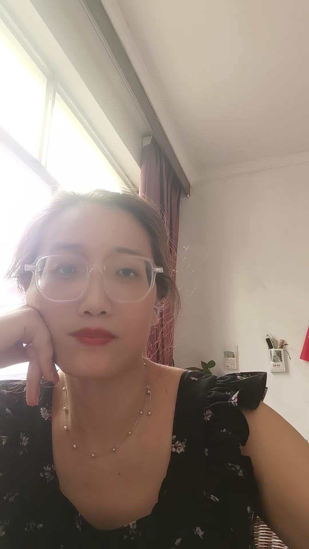 医生的天职就是救死扶伤，不是写论文喊口号！1️⃣医者应为患者减轻病痛，而不是