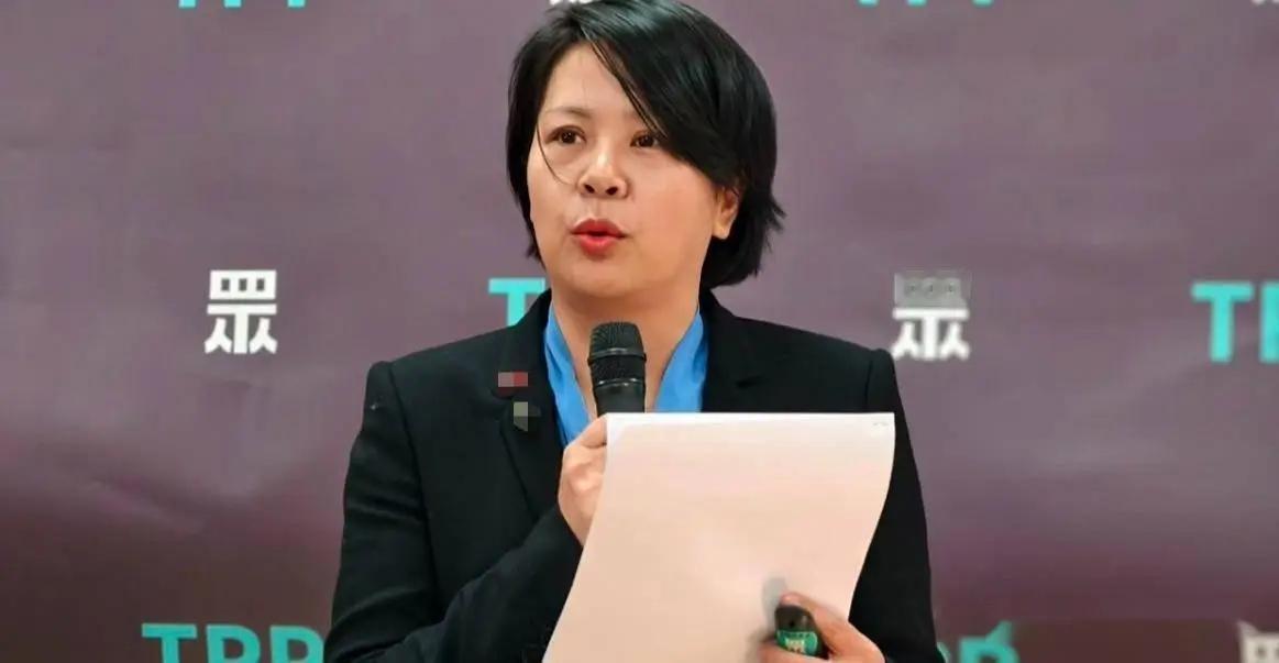 今天下午台湾民众党中评会做出裁决，开除李贞秀党籍，处分即日起生效，开除党籍不意