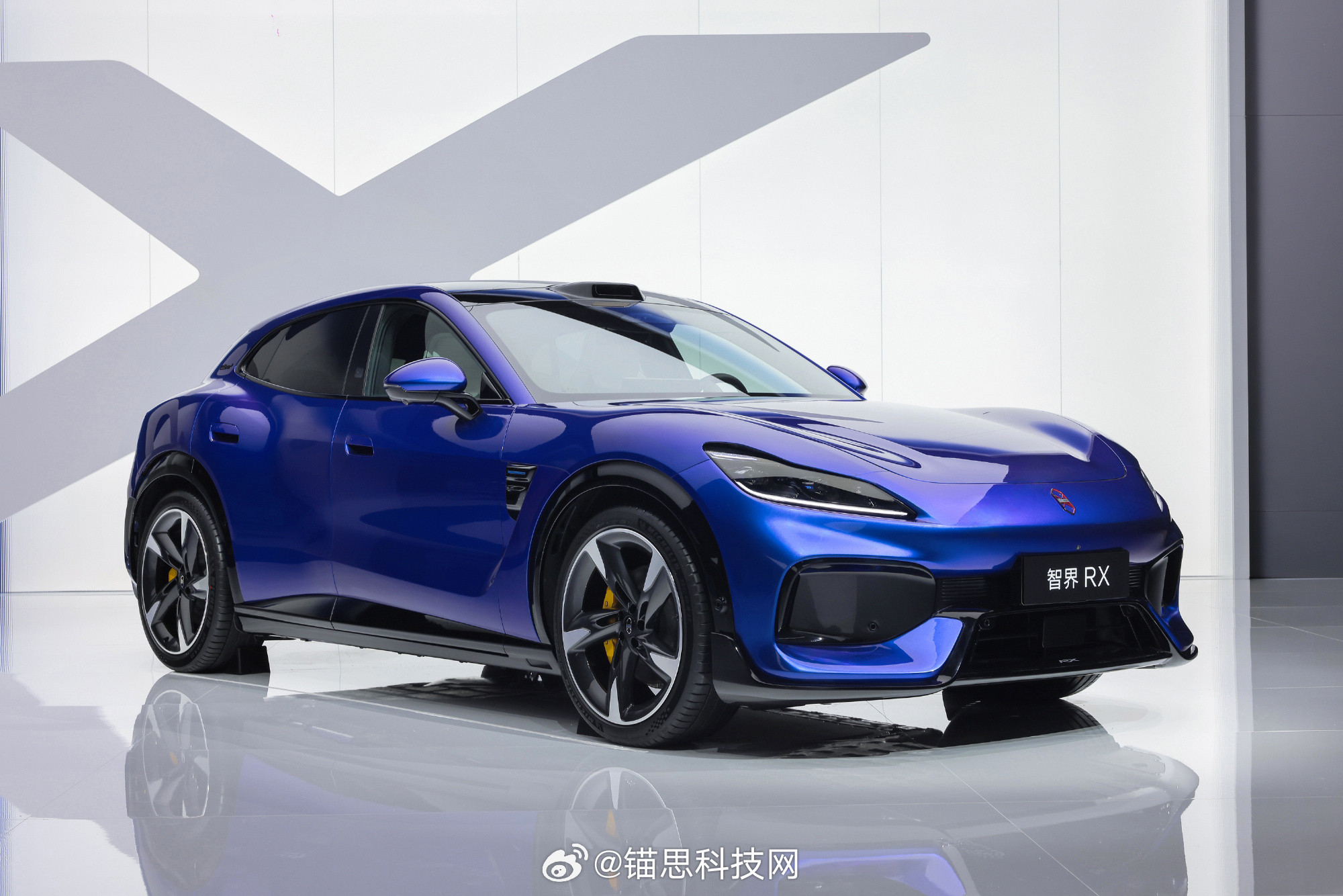 #自动驾驶功能溢价6万值吗#今天这话题挺扎心——有车不同版本差价6万，差的核心就是那套L3自动驾驶硬