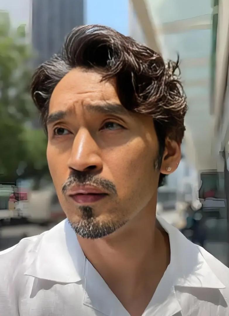 《大生意人》最出彩的，就是饰演徐管带这演员栾元晖了，原本以为会是老戏骨成泰燊，没