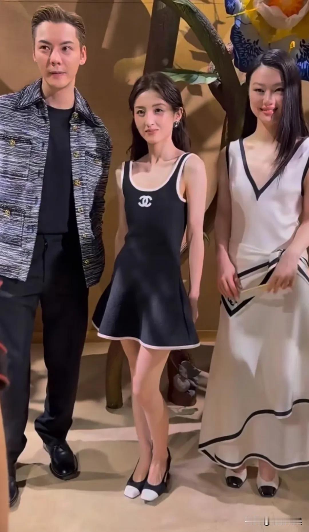 陈伟霆，张子枫，单依纯现身巴黎香奈儿秀同框，张子枫咋瘦了那么多？“好命哥”陈伟