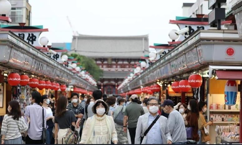中日紧张风波的经济影响逐渐显现。受中国赴日旅游限制影响，东京台东区一家主要接待国