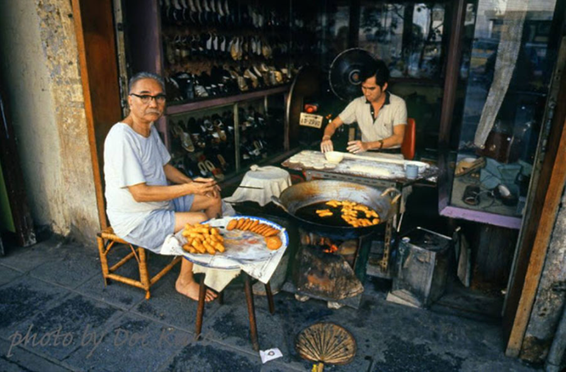 早，恰饭冇？（1984年泰国曼谷）