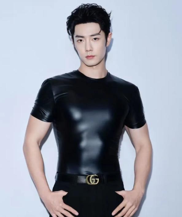 肖战这二十斤肉不是减掉的，是生生被恐惧剐掉的。如果你见过他在全网黑那阵子把自己