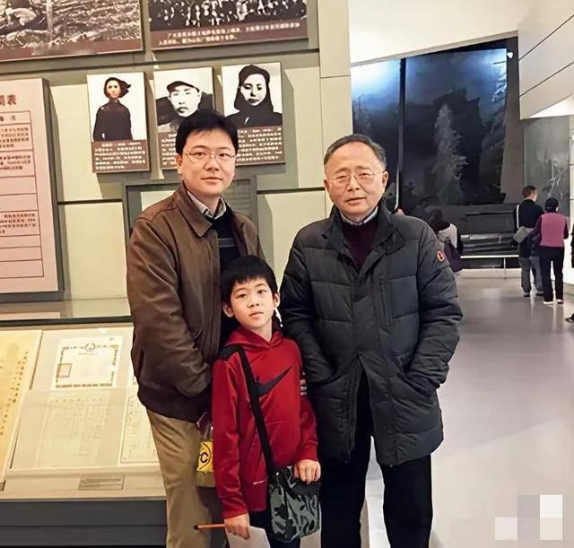 江姐的儿子为什么在美国定居不回国？江竹筠（1920年8月20日—1949年11月