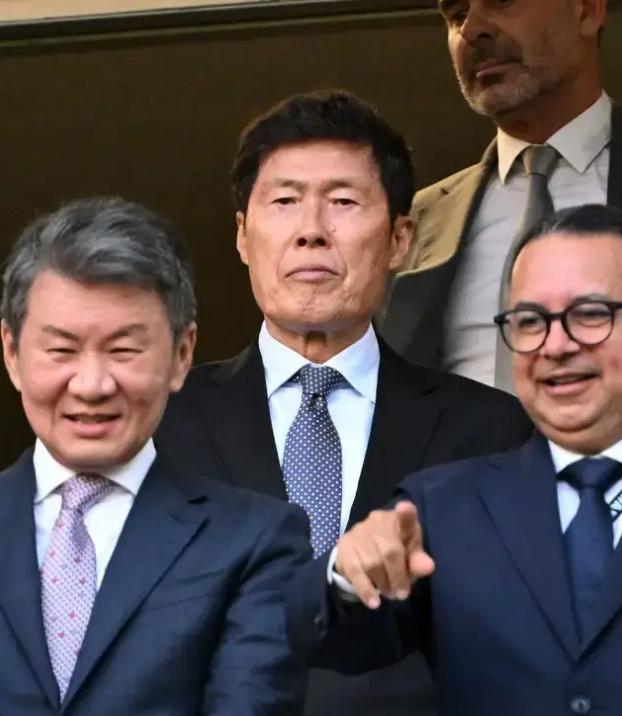 看到了韩国足球传奇人物、前水原三星主教练车范根的采访，他提到了韩国队，还对比了日