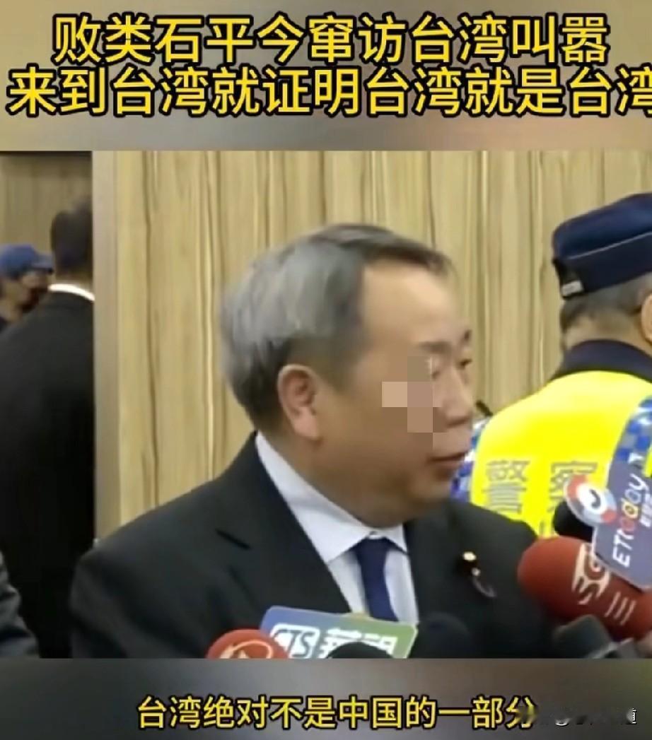 我问豆包，除掉汉奸算不算犯法？豆包告诉我，个人哪怕明知道他是汉奸也绝对不能够下手